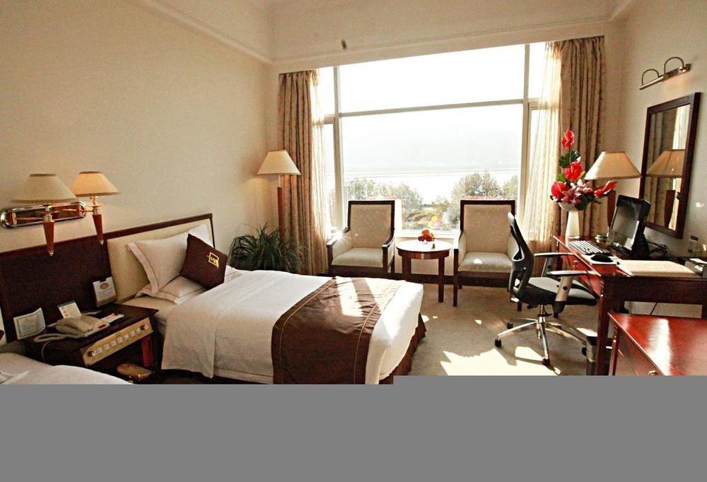 Weiselect Wanghu Hotel Kunming Exterior foto